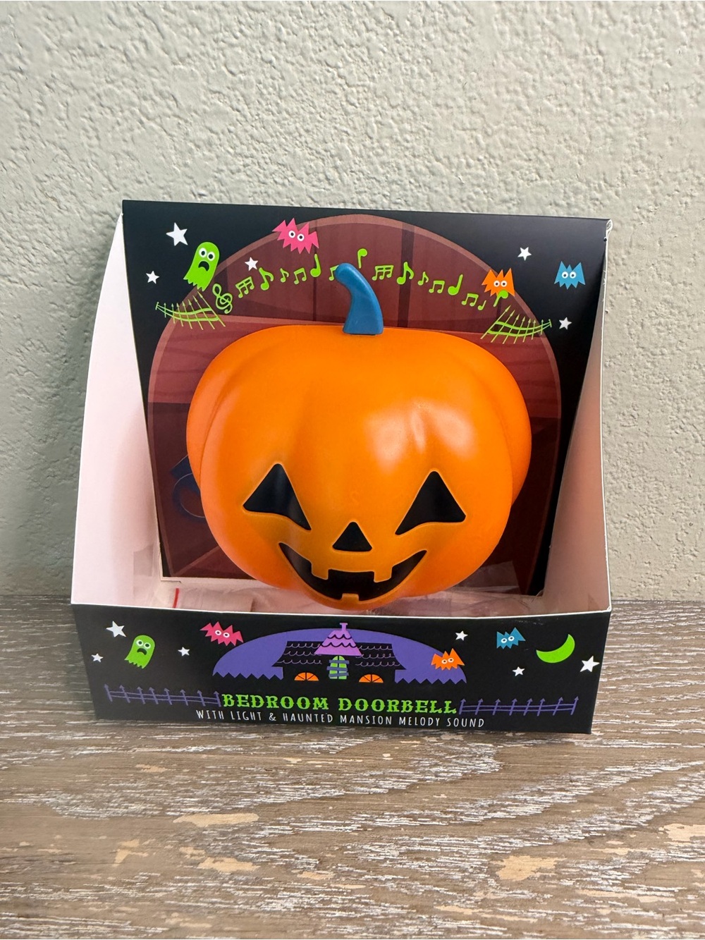 NEW Target Bullseyes Playground Halloween Light & Sound Pumpkin Bedroom Doorbell